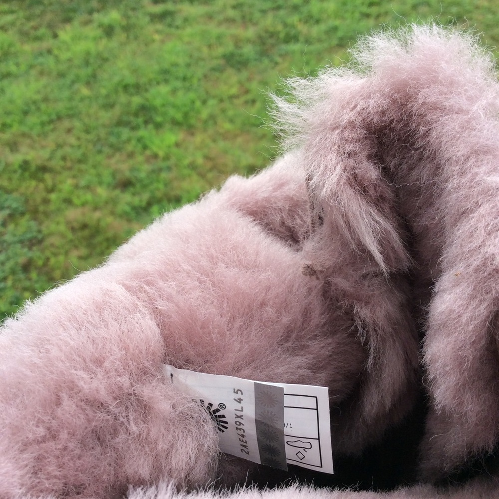 Ugg Bailey Bow II Metallic - Picture 7 of 7